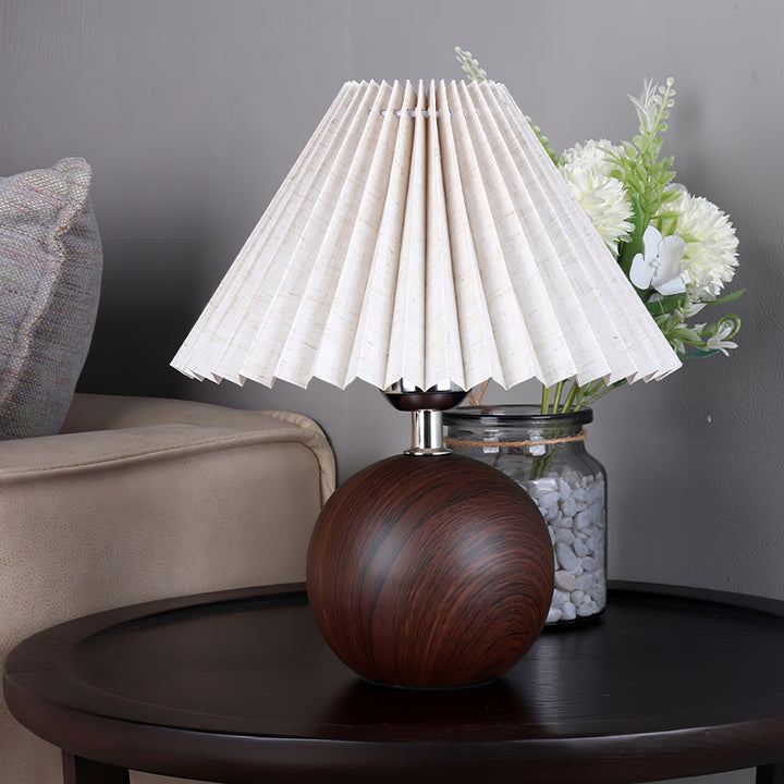 Wooden Pleated Table Lamp - Vakkerlight