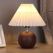 Plissee-Tischlampe aus Holz