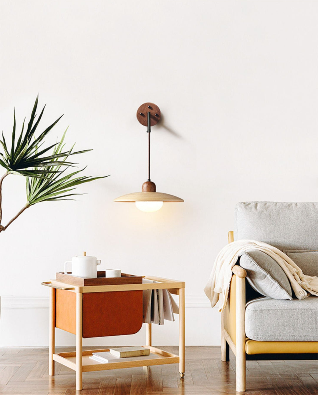 Wooden Saucer Wall Sconce - Vakkerlight