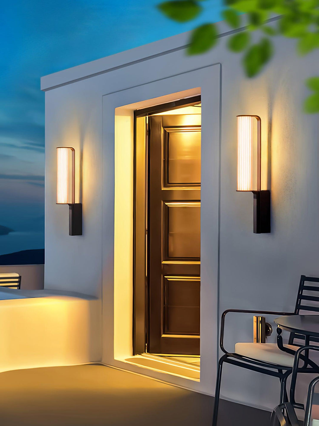 Zenith Arc Outdoor LED Sconce - Vakkerlight