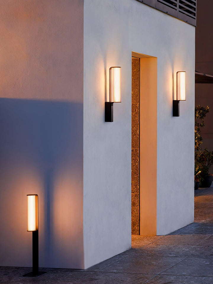 Zenith Arc Outdoor LED Sconce - Vakkerlight