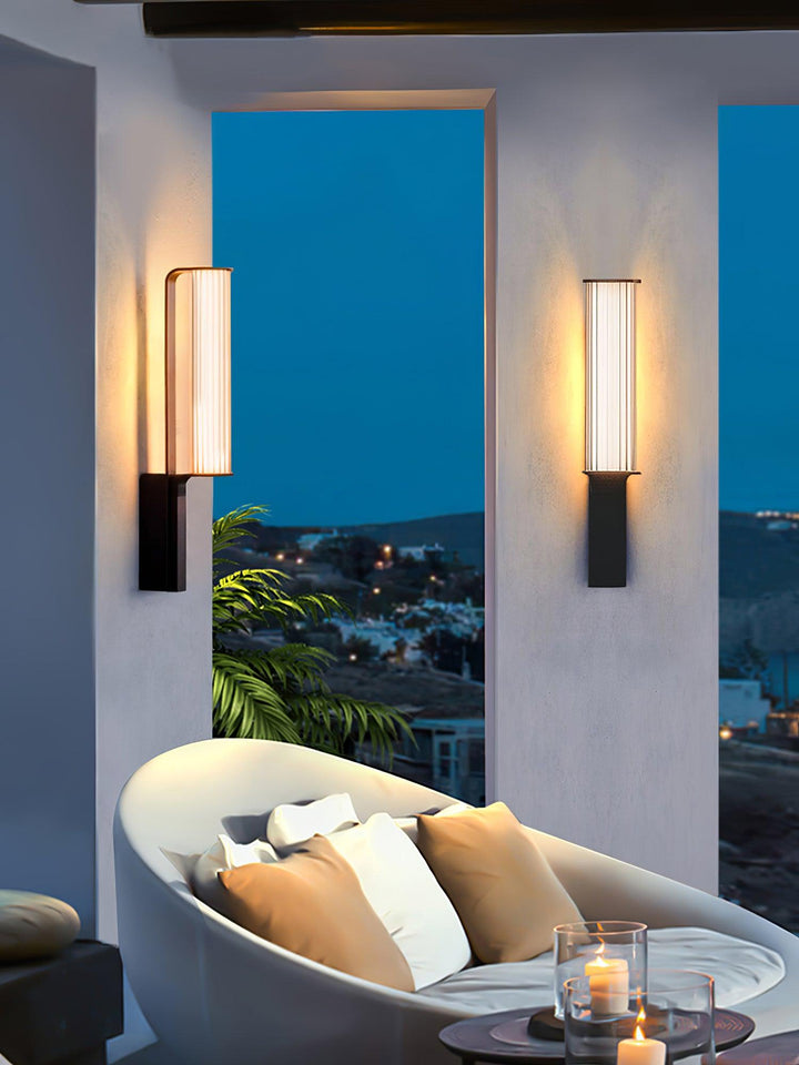 Zenith Arc Outdoor LED Sconce - Vakkerlight