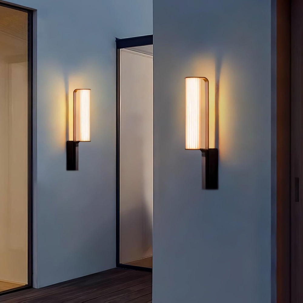 Zenith Arc Outdoor LED Sconce - Vakkerlight