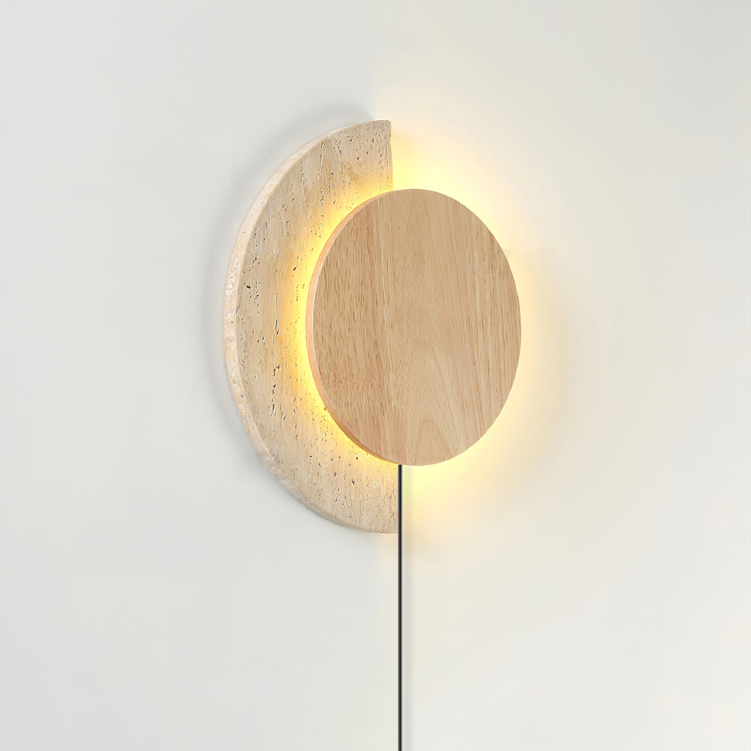 Crescent Halo Plug - in Wall Sconce - Vakkerlight