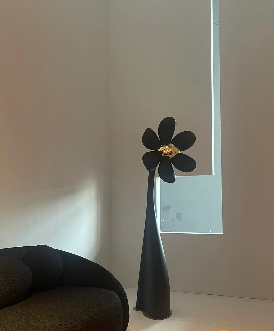 Fleur Sculpture Floor Lamp