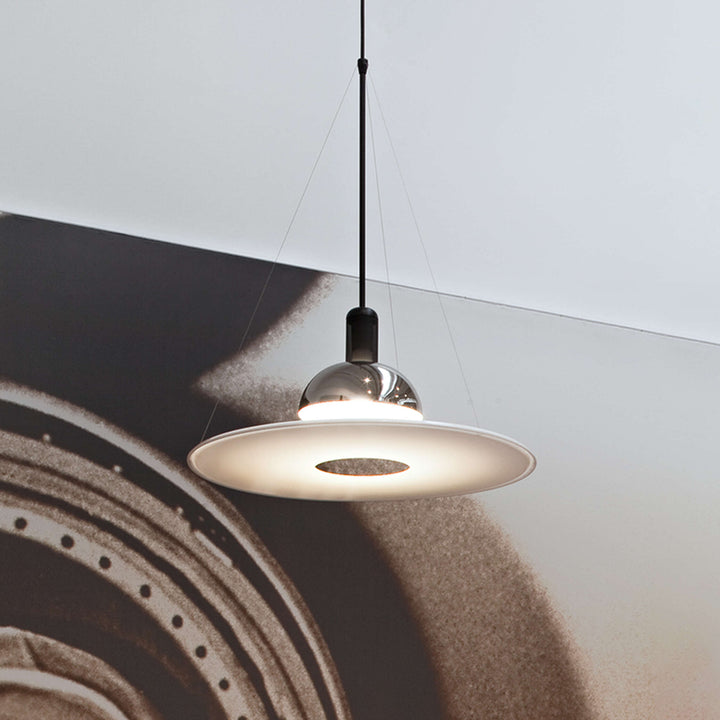 Flying Saucer Pendant Light - Vakkerlight