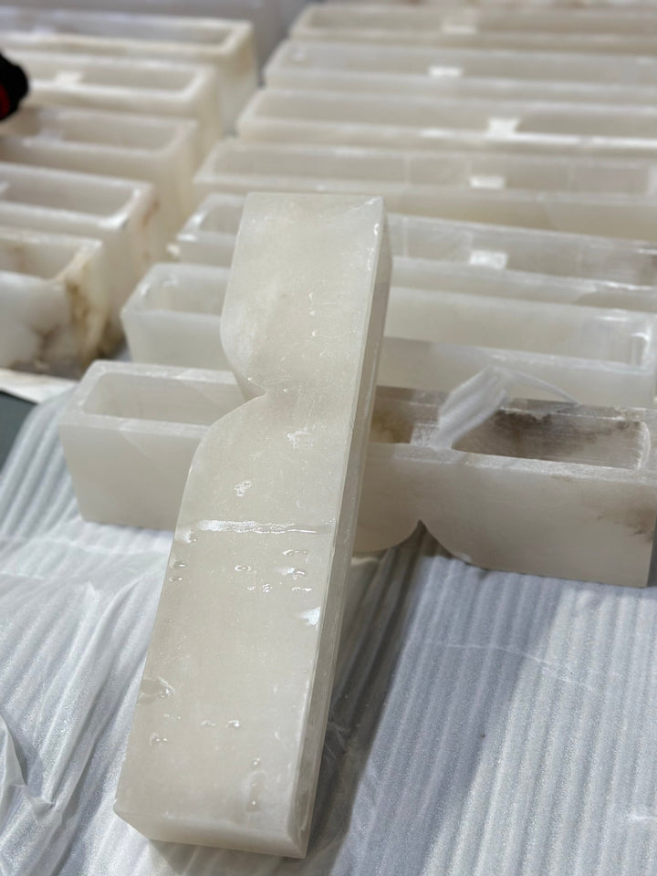 Alabaster Essence Wall Sconce - Vakkerlight