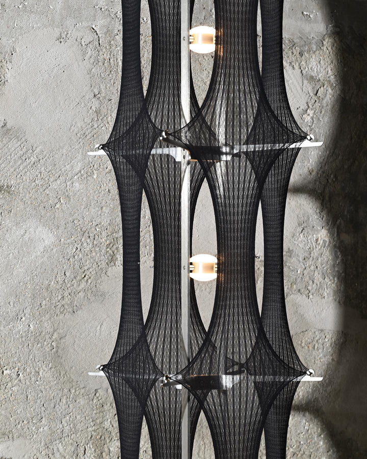 Noir Mesh Tower Floor Lamp - Vakkerlight