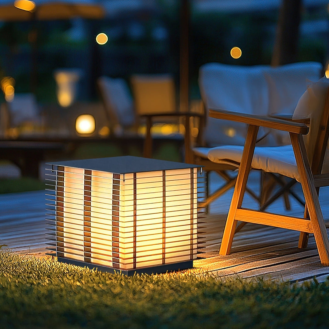 Grid Post Outdoor Light - Vakkerlight