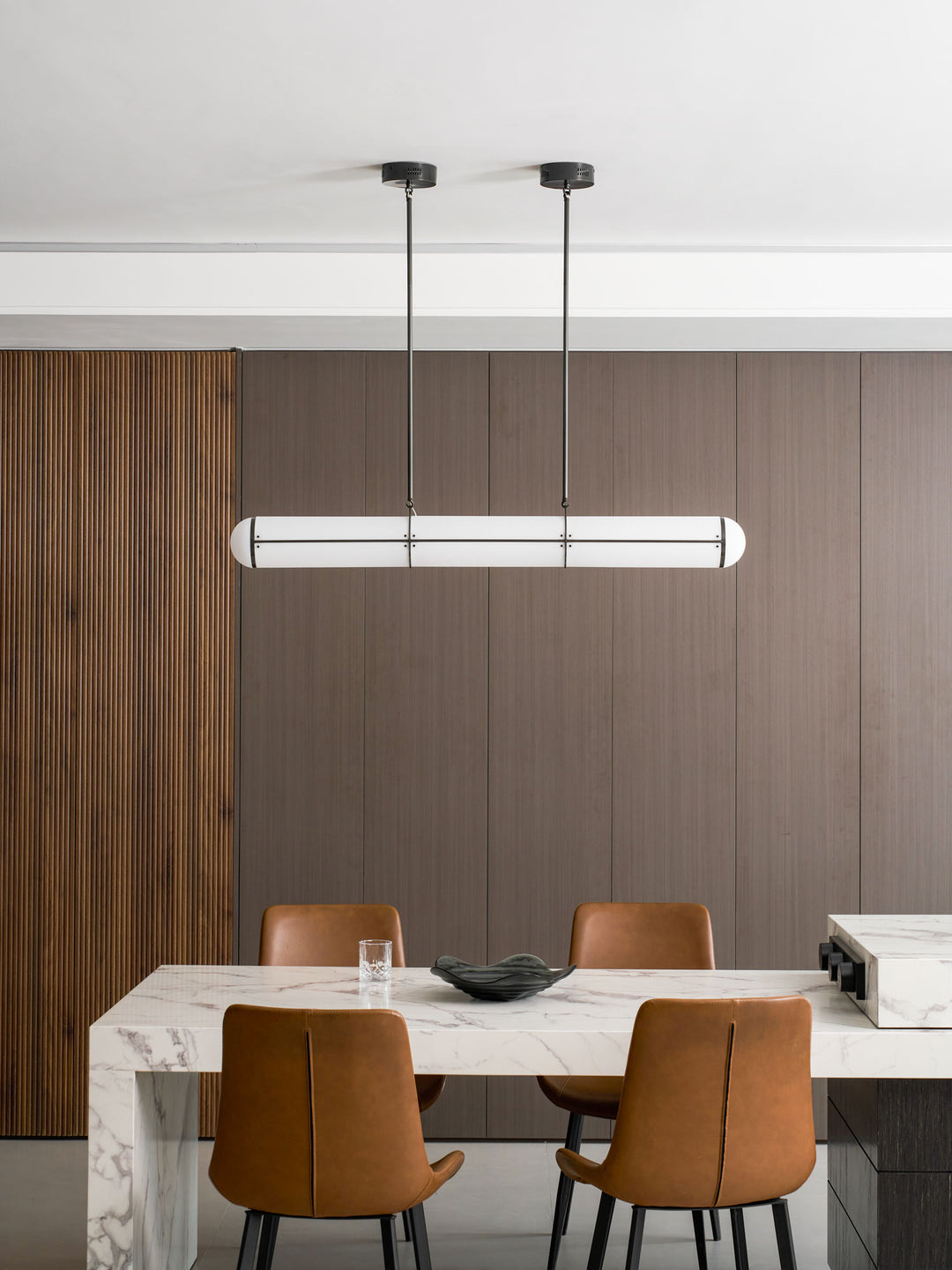 Cylindrical Endless Pendant Light