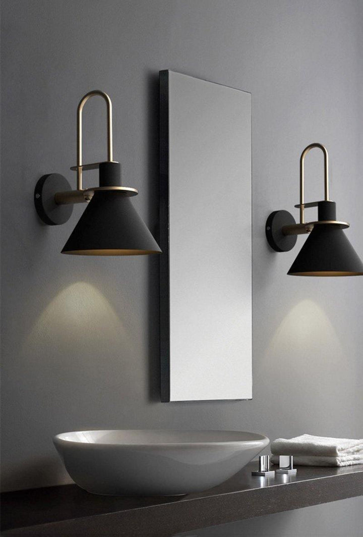 Nordic Metal Wall Sconce - Vakkerlight