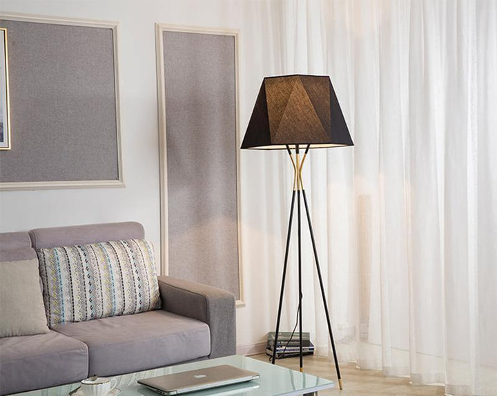 Solitaire Floor Lamp - Vakkerlight