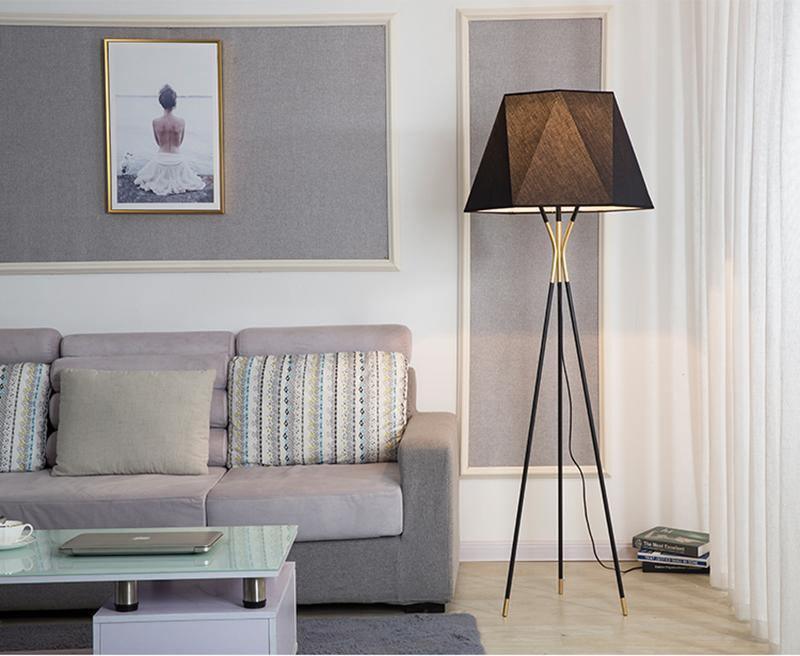 Solitaire Floor Lamp - Vakkerlight