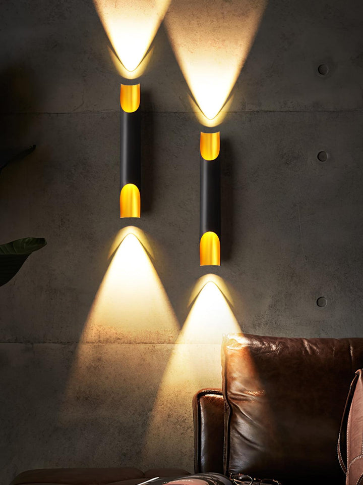 Abigali Straight Wall Lamp - Vakkerlight