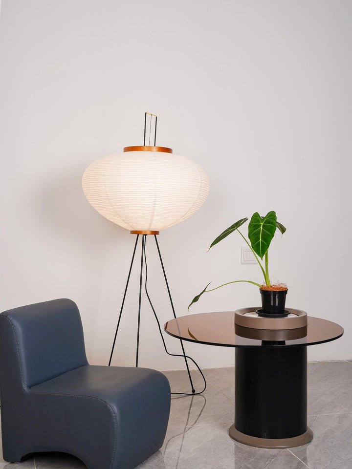 Rice Paper Floor Lamp - Vakkerlight