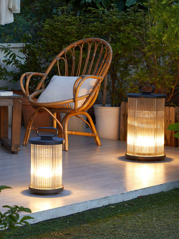 Lantern Garden Solar Outdoor Light - Vakkerlight