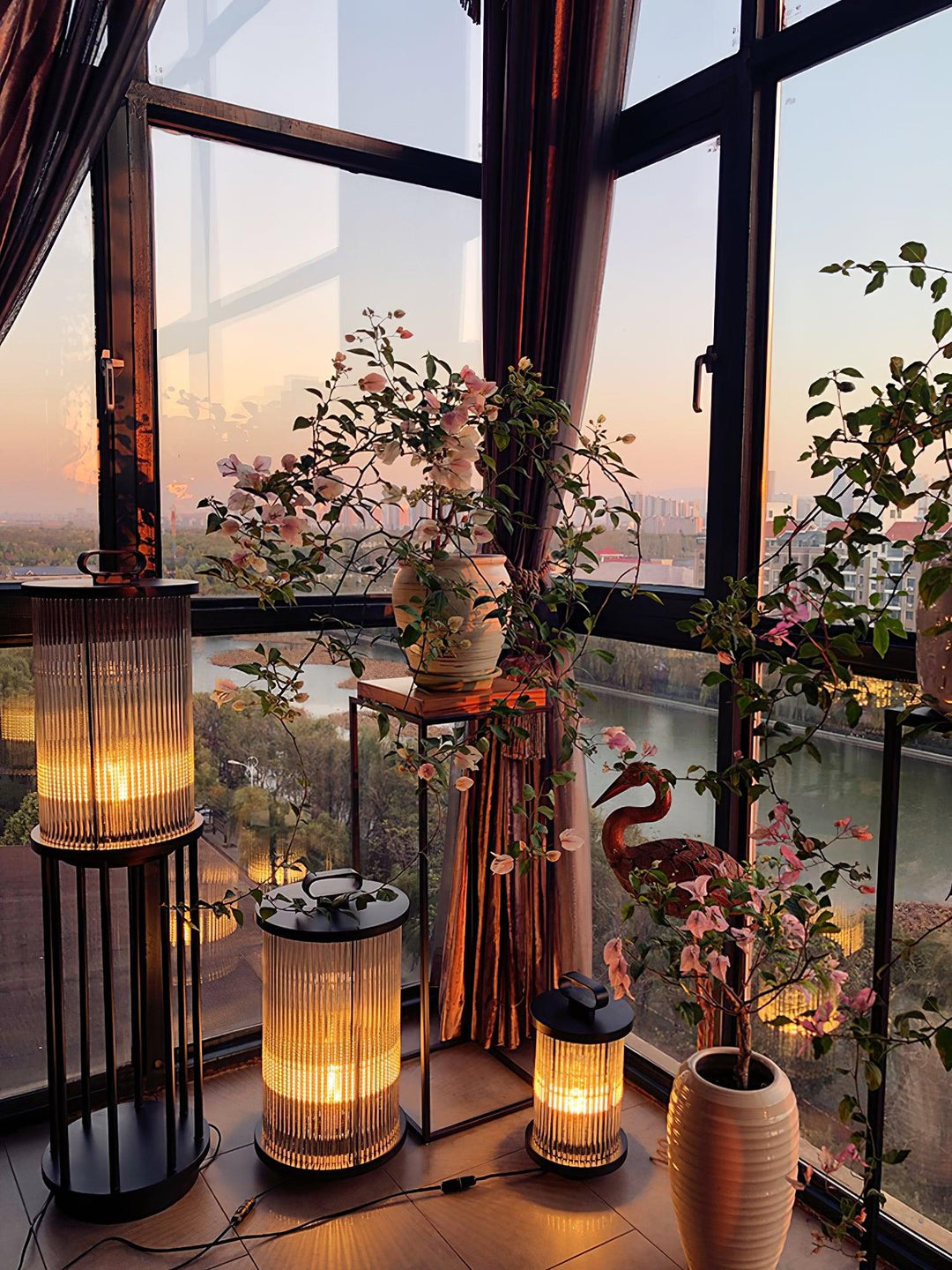 Lantern Garden Solar Outdoor Light - Vakkerlight