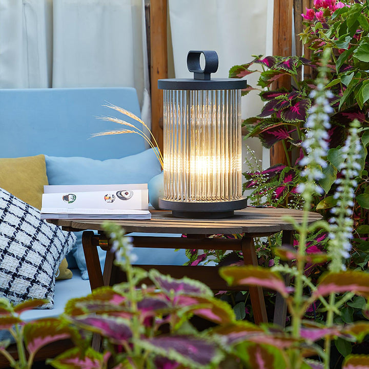 Lantern Garden Solar Outdoor Light - Vakkerlight