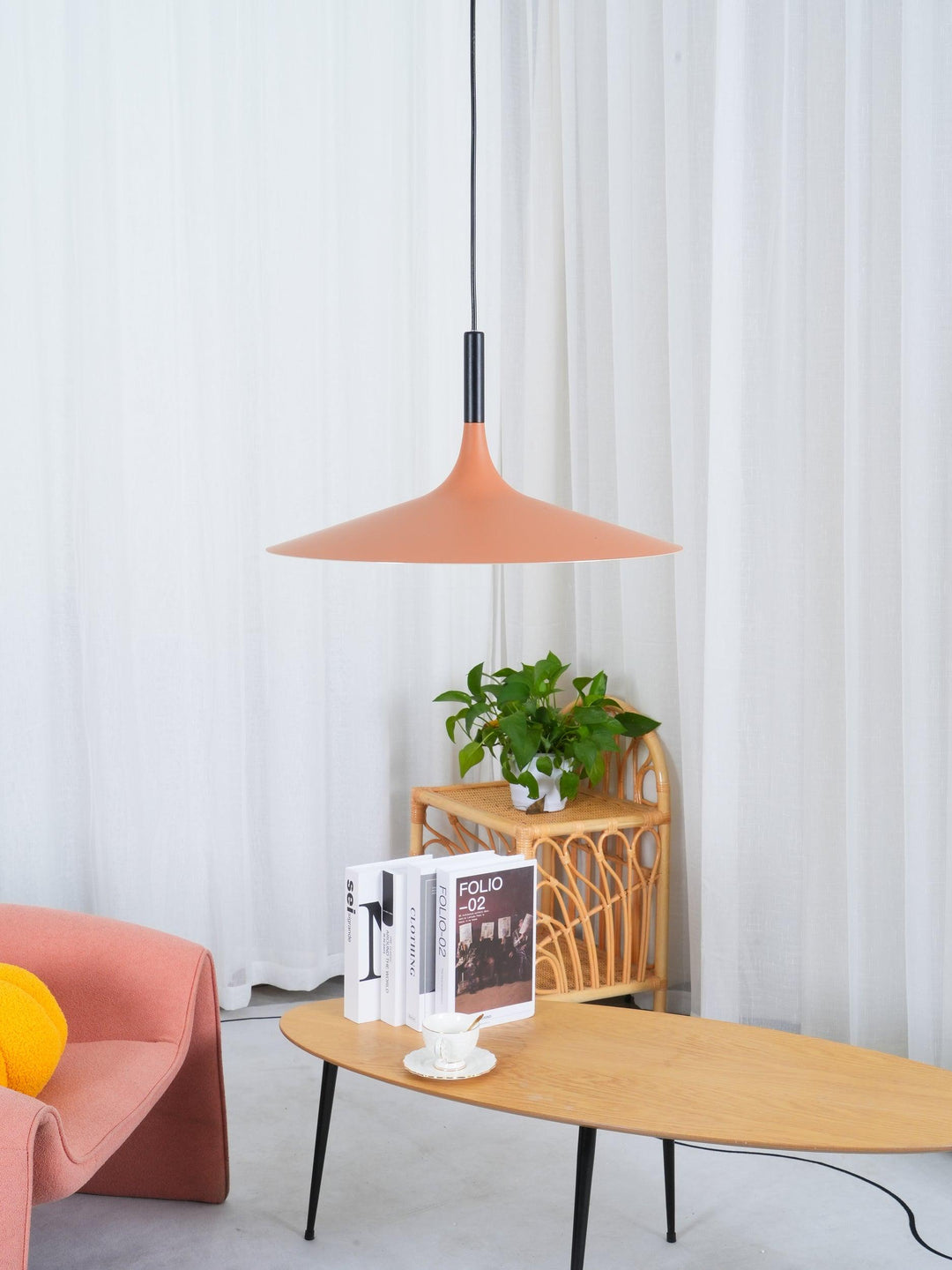 Aplomb Metal Pendant Lamp - Vakkerlight