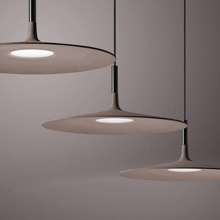 Aplomb Metal Pendant Lamp - Vakkerlight