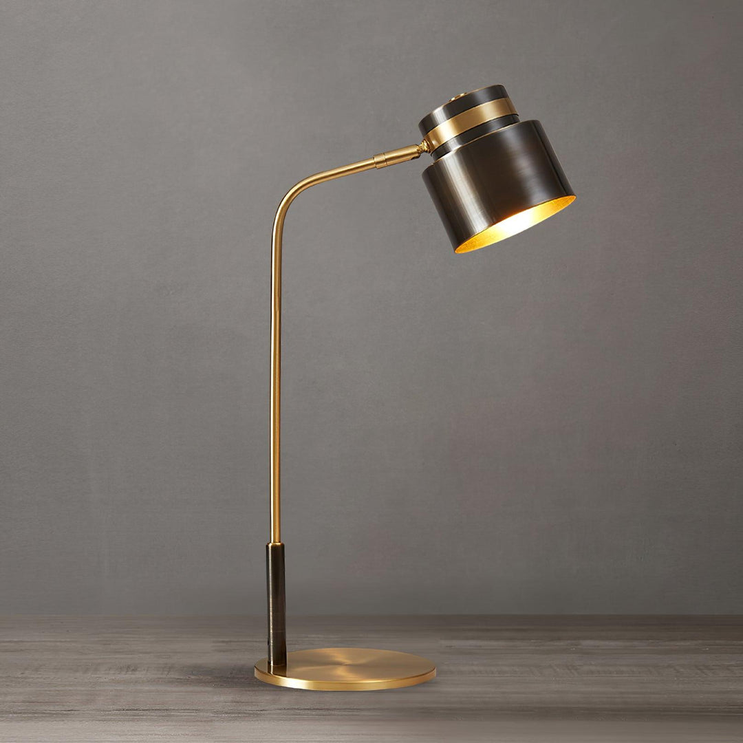 Ari Scandustrial Table Lamp - Vakkerlight