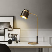 Ari Scandustrial Table Lamp - Vakkerlight