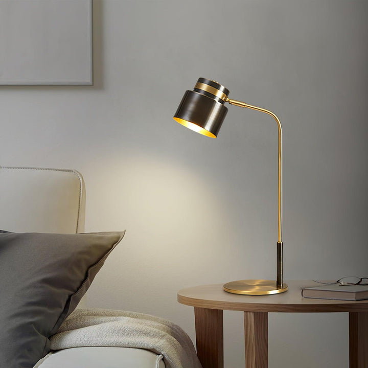 Ari Scandustrial Table Lamp - Vakkerlight