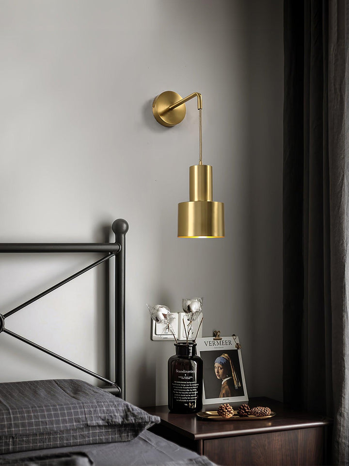 Arne Wall Light - Vakkerlight