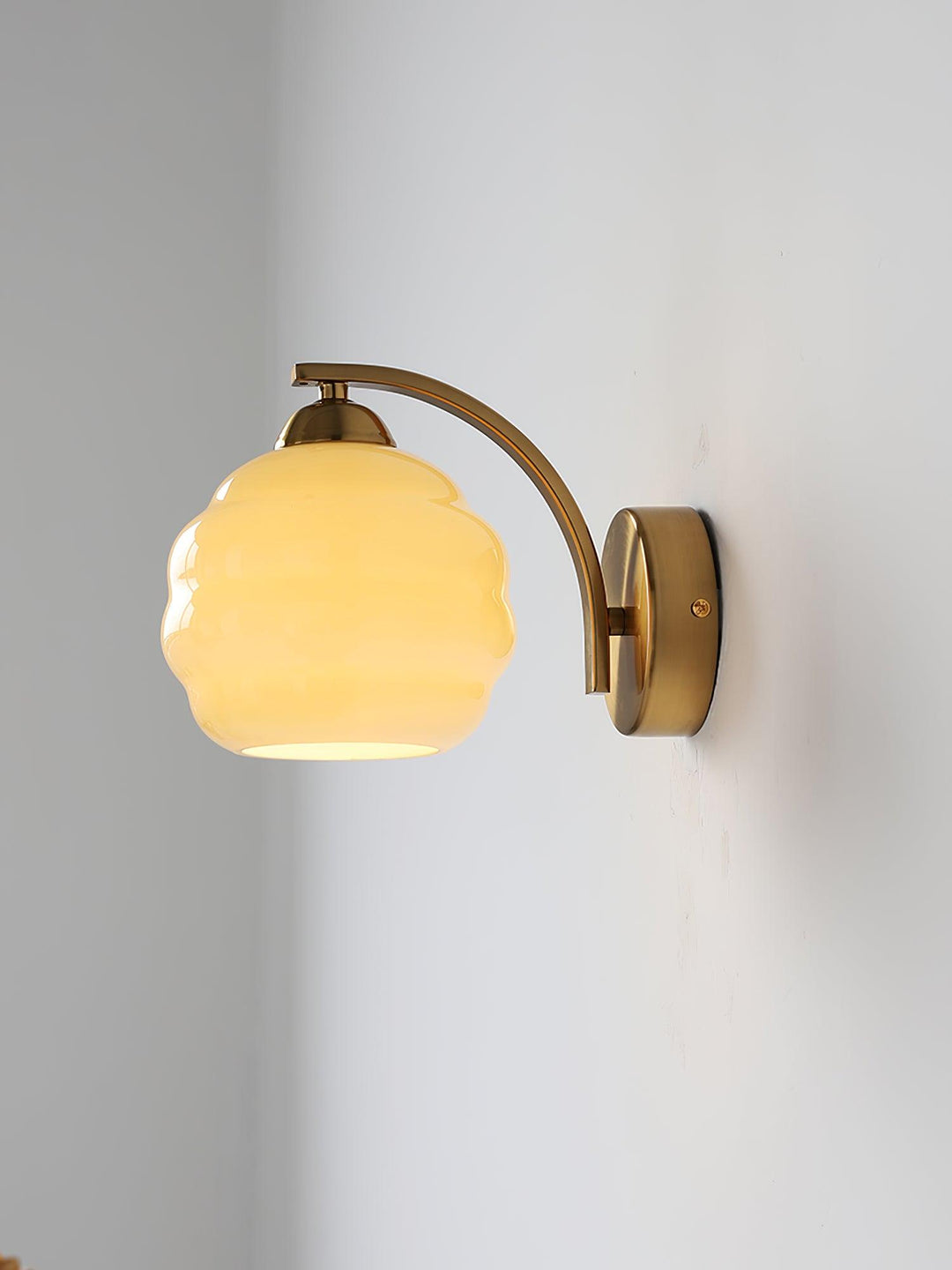 Art Deco Vintage Wall Lamp - Vakkerlight