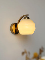Art Deco Vintage Wall Lamp - Vakkerlight