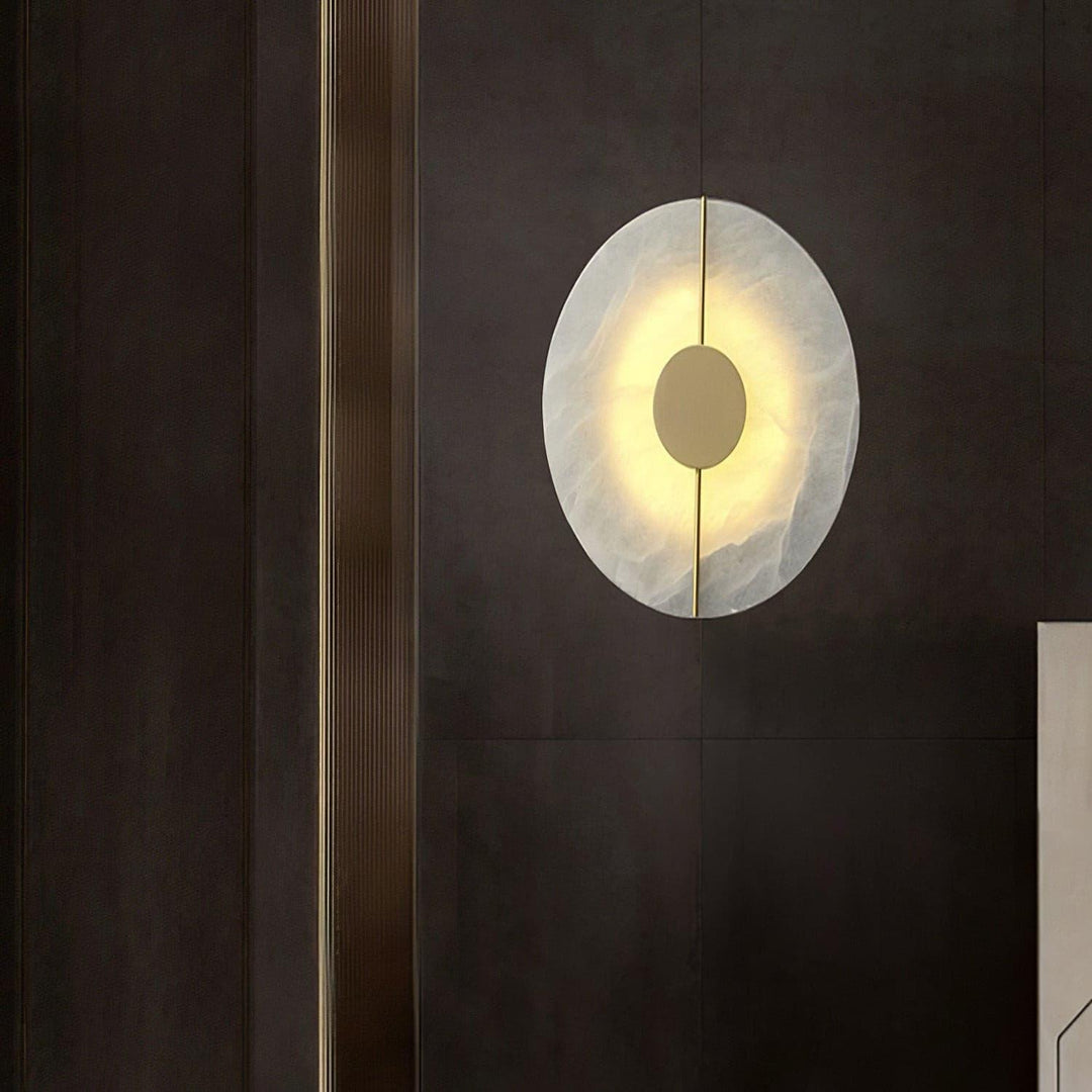 Artistic Alabaster Wall Lamp - Vakkerlight