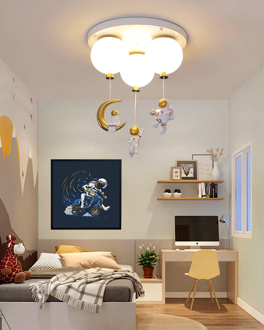 Astronaut Glossy Balloon Ceiling Lamp - Vakkerlight