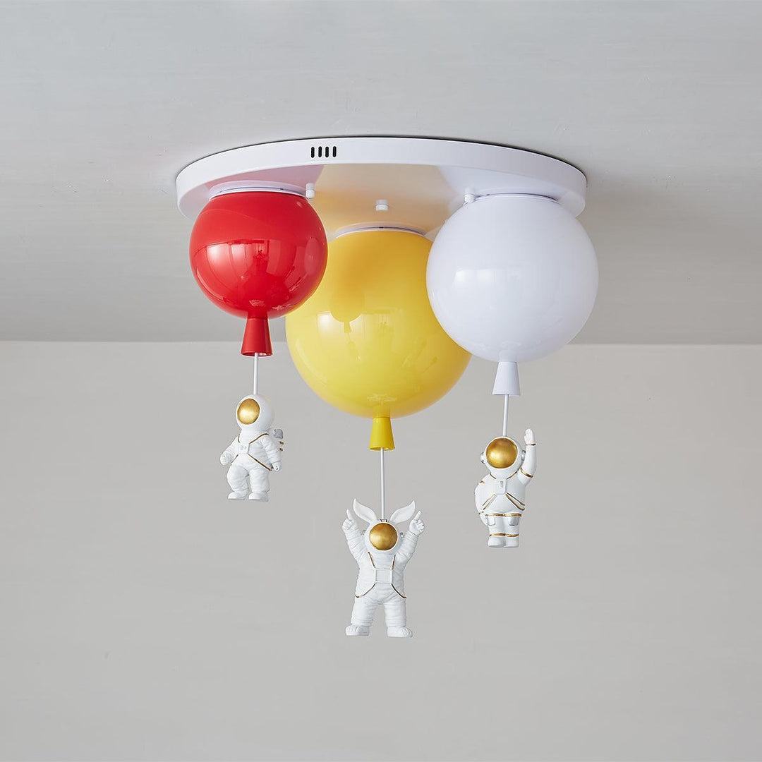 Astronaut Glossy Balloon Ceiling Lamp - Vakkerlight