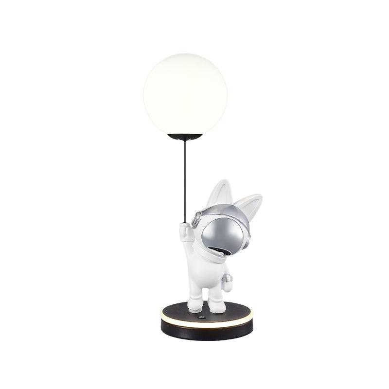 Astronaut and Planet Lamp - Vakkerlight