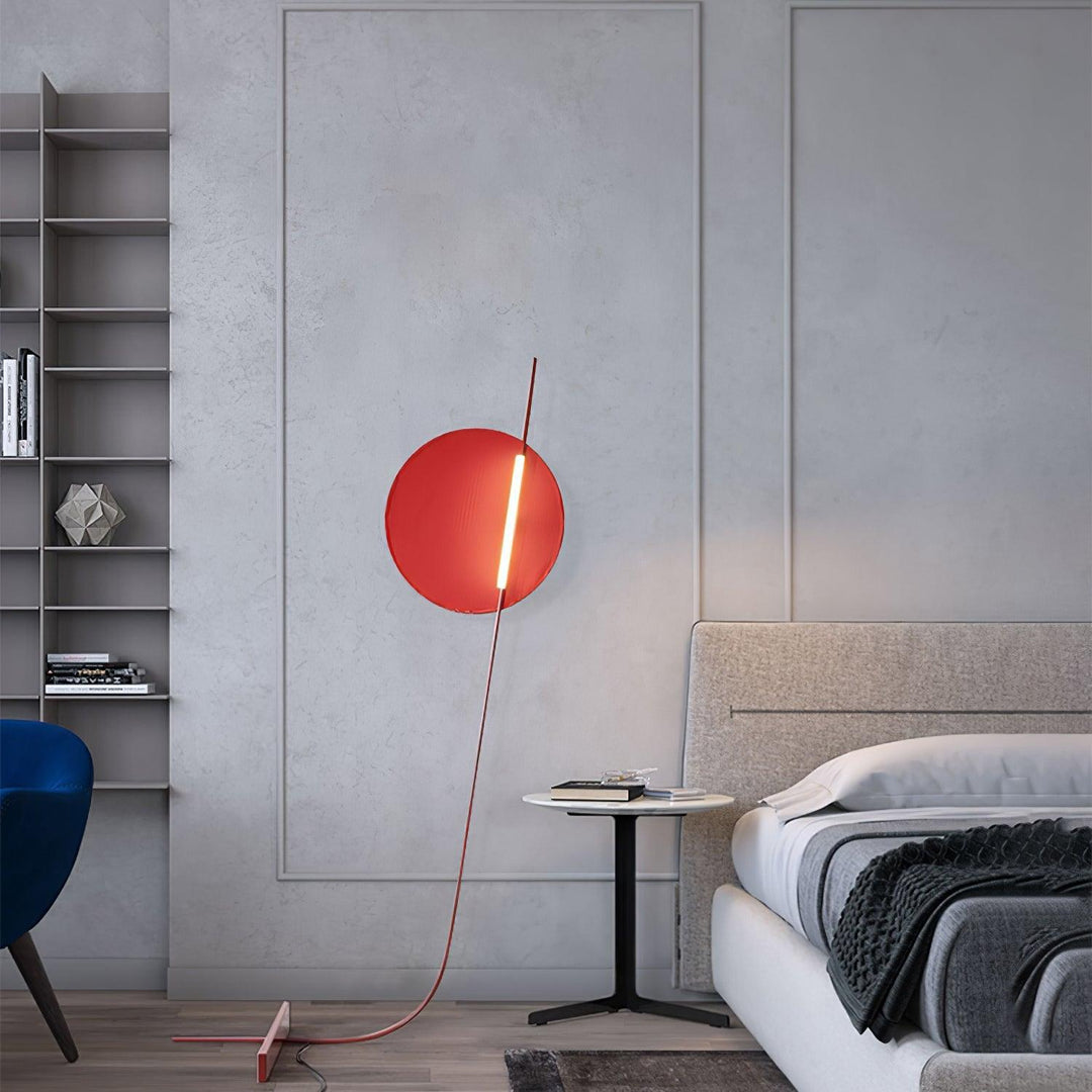 Athletes Floor Lamp - Vakkerlight