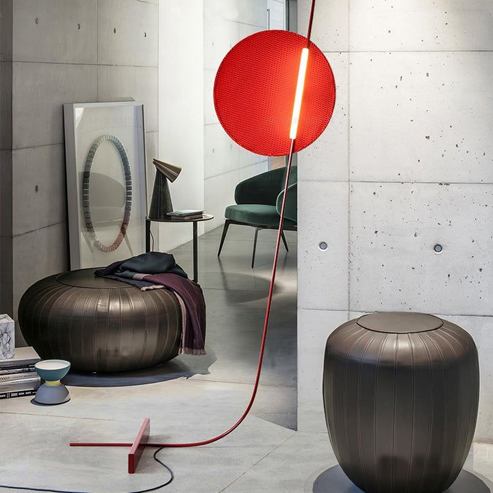 Athletes Floor Lamp - Vakkerlight