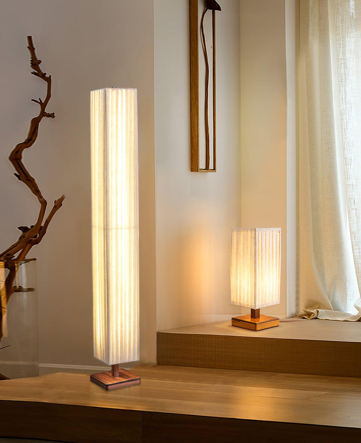 Bailey Floor Lamp - Vakkerlight