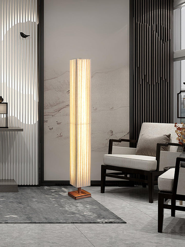 Bailey Floor Lamp - Vakkerlight