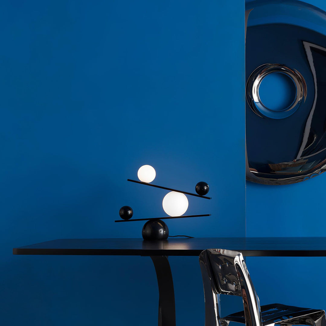 Balance Table Lamp - Vakkerlight