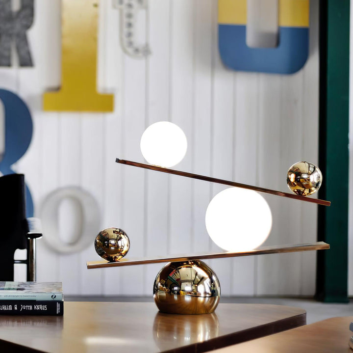 Balance Table Lamp - Vakkerlight