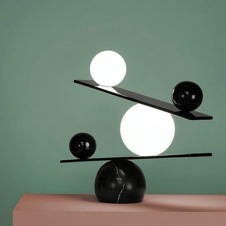 Balance Table Lamp - Vakkerlight