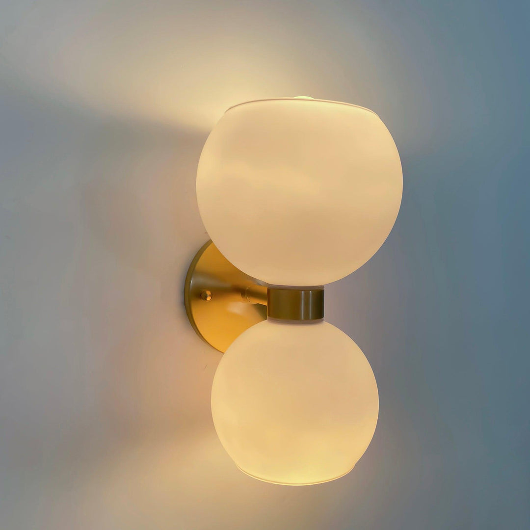 Round Pearl Sconce - Vakkerlight