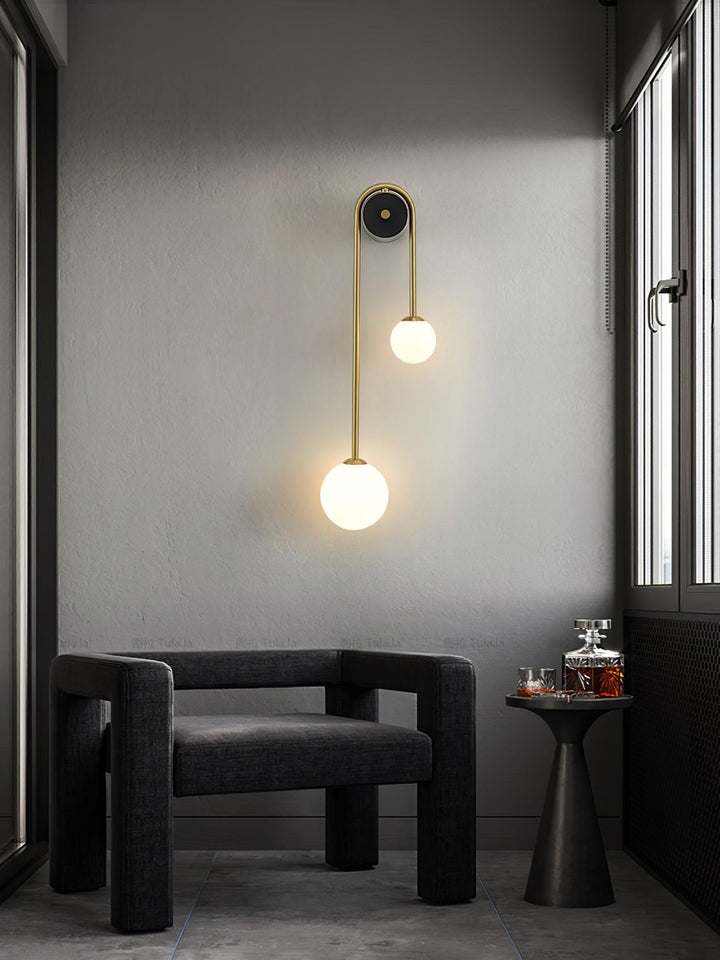 Brass Arc Wall Light - Vakkerlight