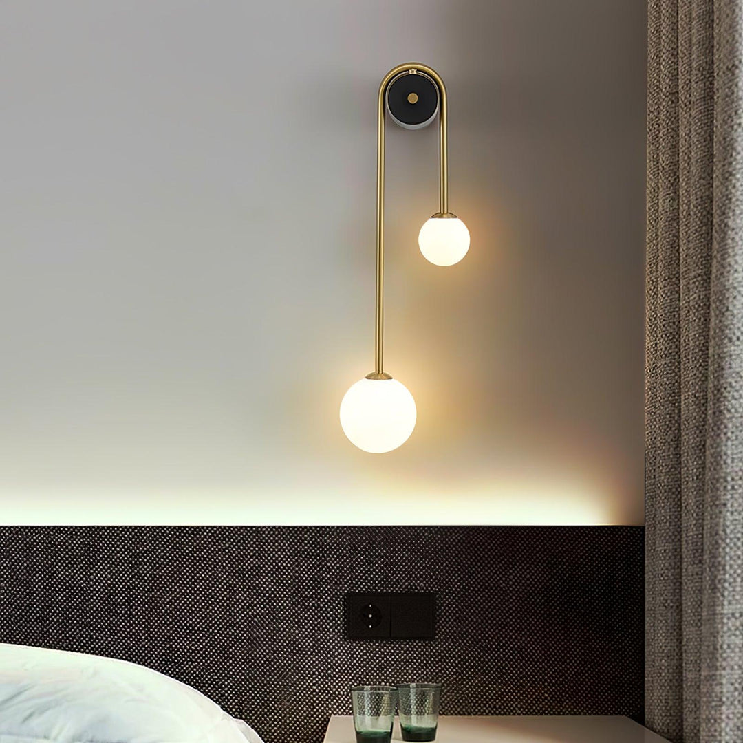 Brass Arc Wall Light - Vakkerlight