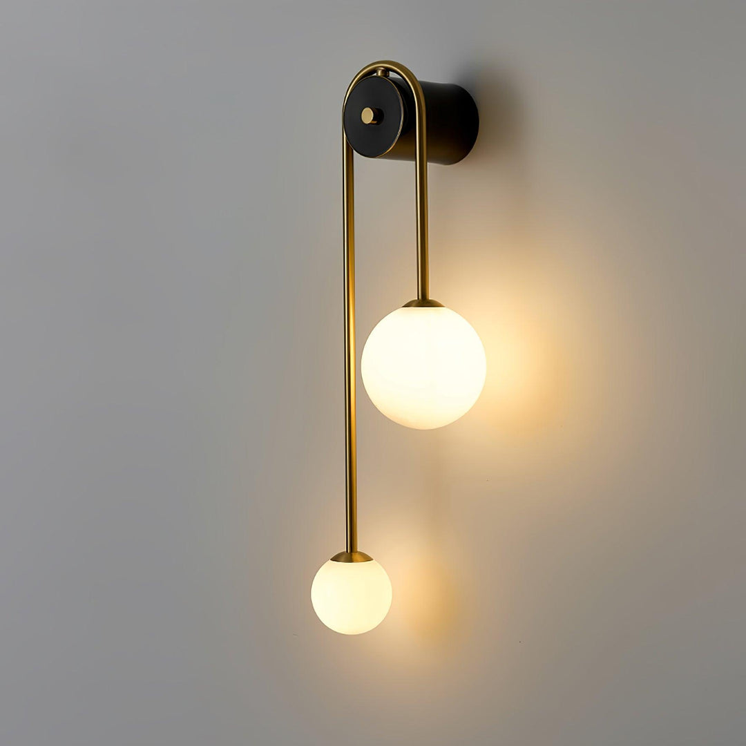 Brass Arc Wall Light - Vakkerlight