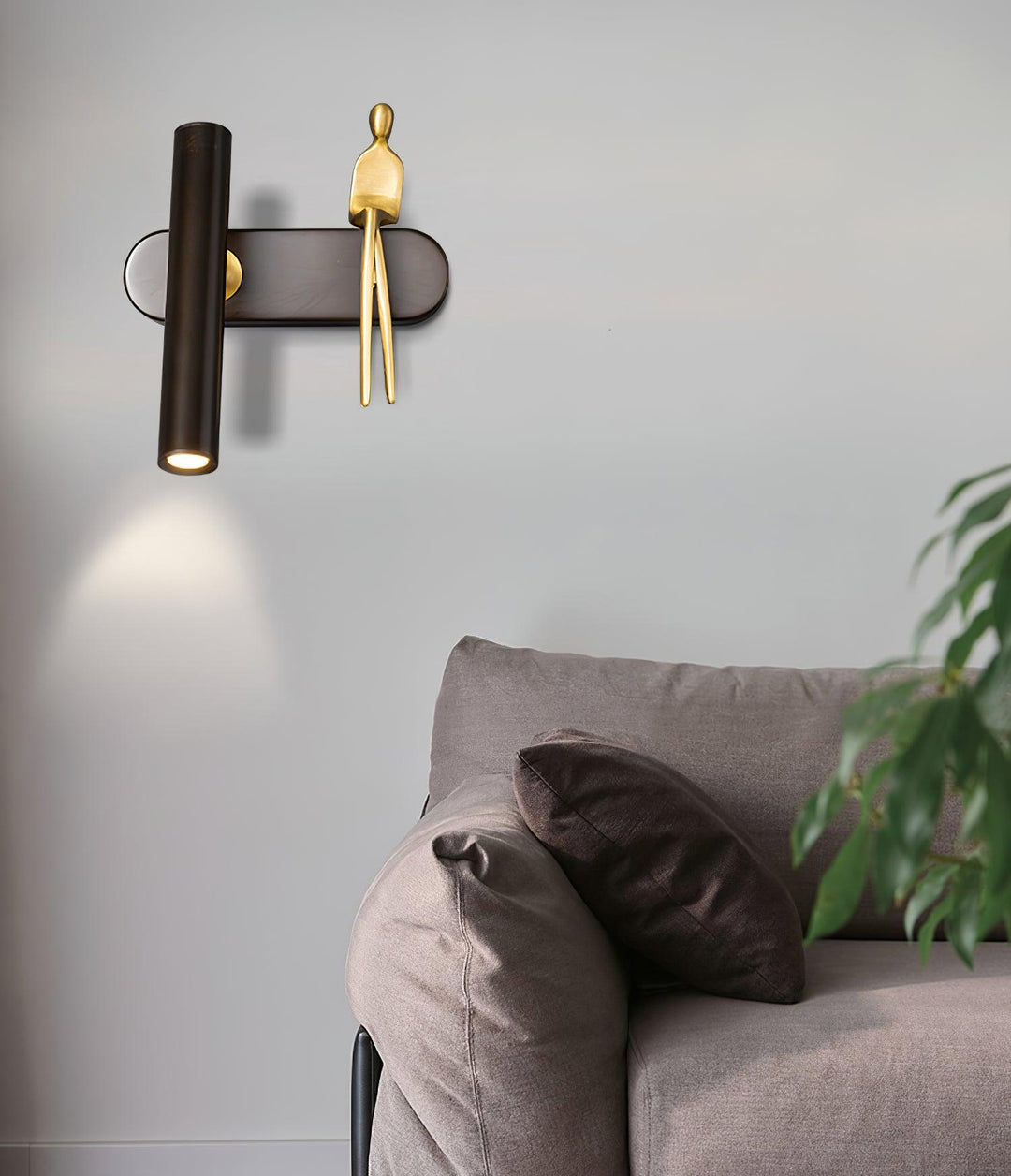 Brass Villain Wall Lamp - Vakkerlight