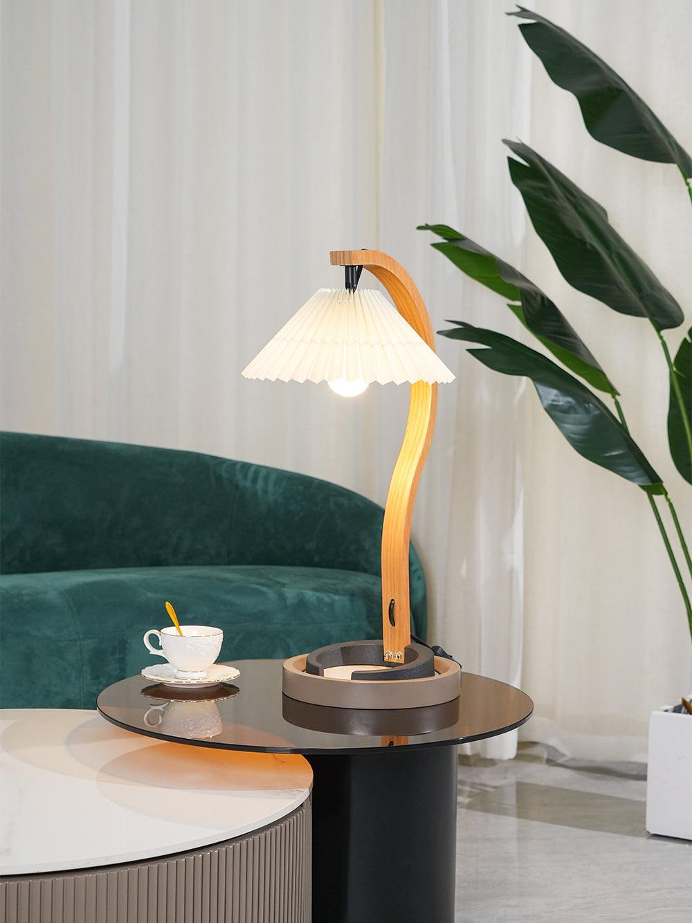 Caprani Table Lamp - Vakkerlight