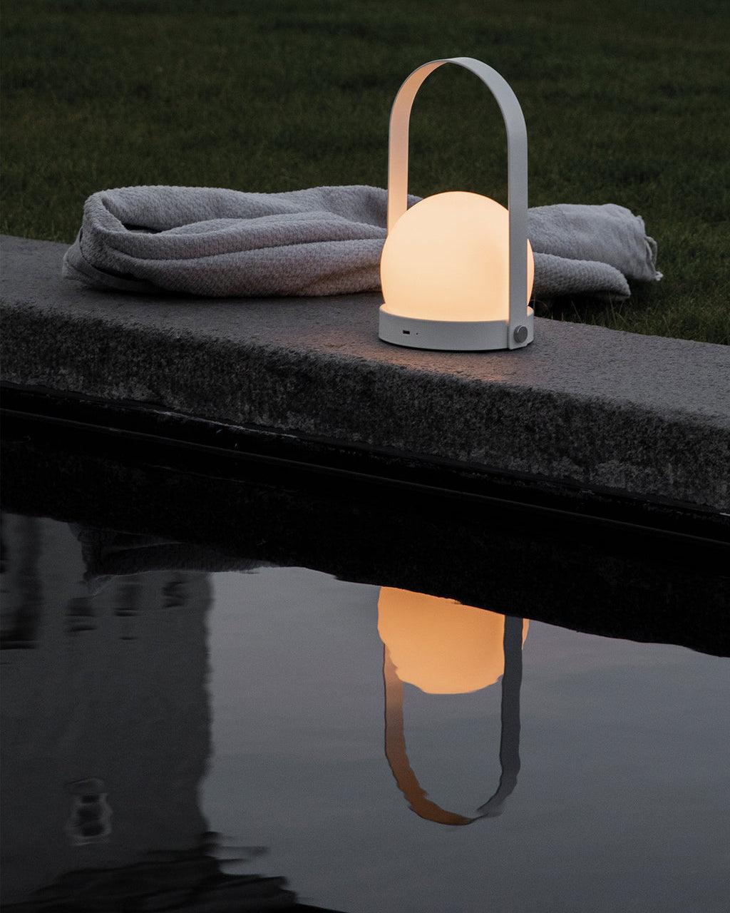 Carrie Table Lamp - Vakkerlight