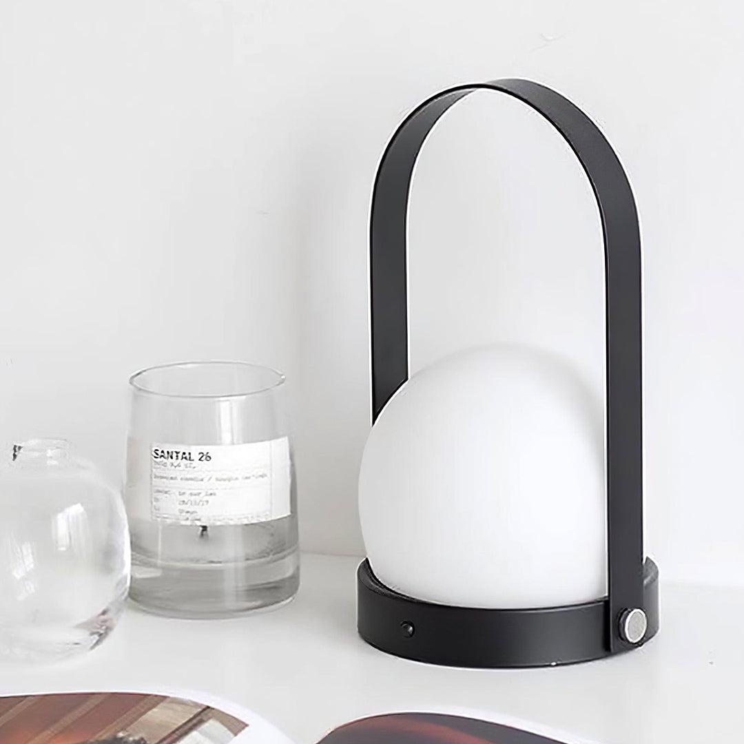 Carrie Table Lamp - Vakkerlight