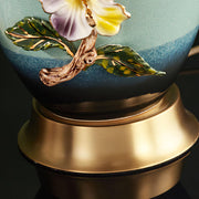 Tischlampe mit Keramikmuster